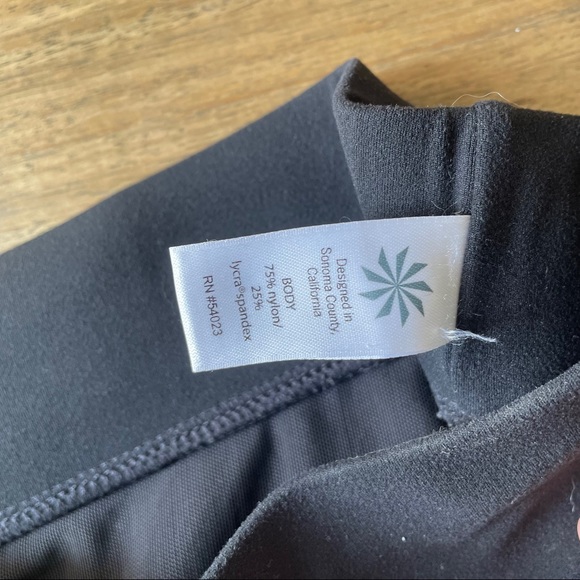 Athleta Black Workout Pants - Picture 9 of 9